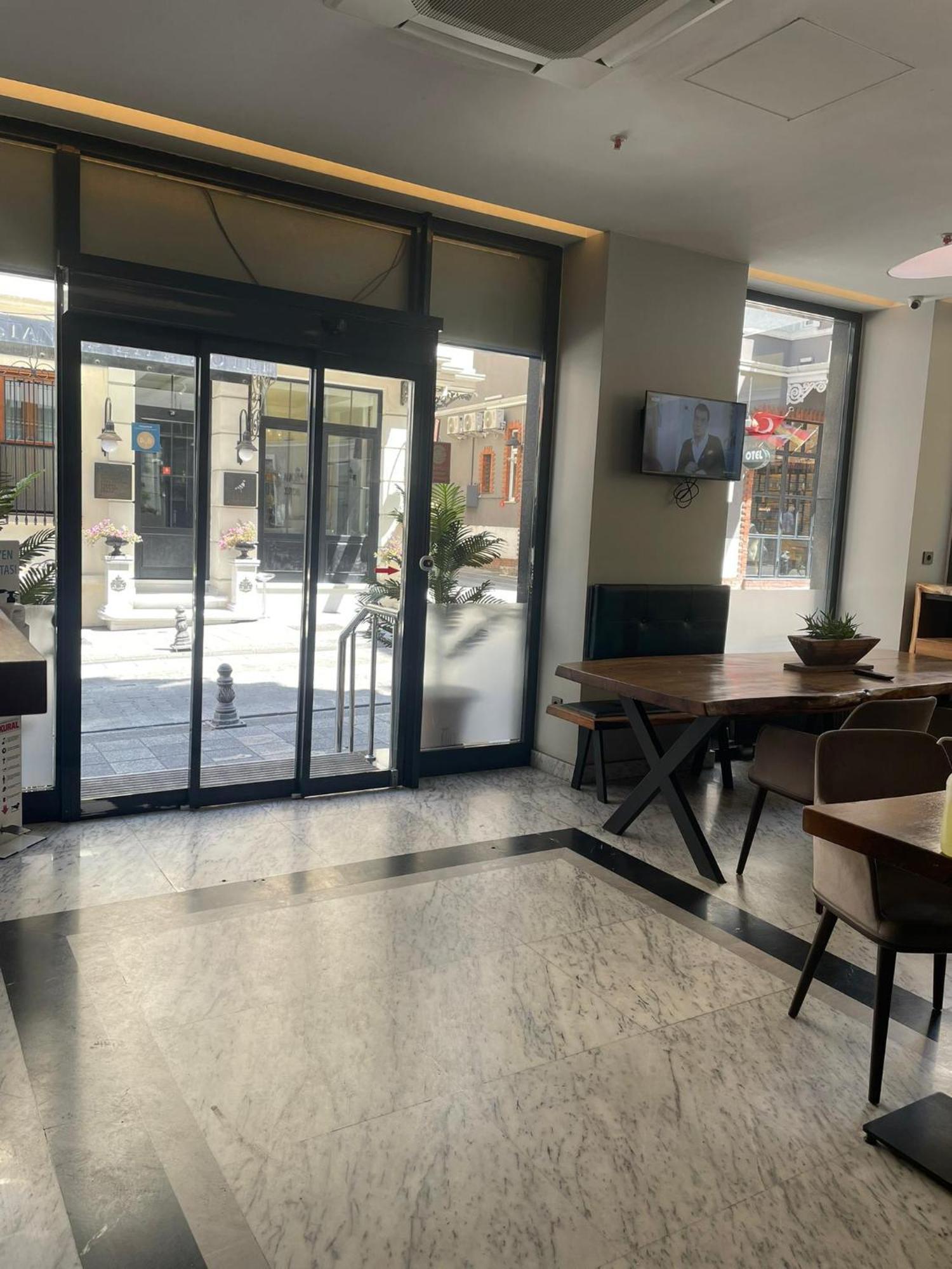 Pandora Hotel Istanbul Bagian luar foto